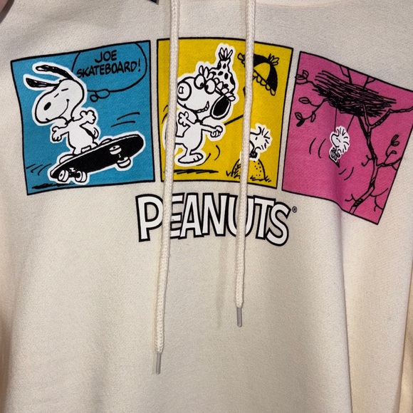 Peanuts Cream Hoodie Yellow & Pink nwt size medium 10 12 snoopy Woodstock - Picture 4 of 7